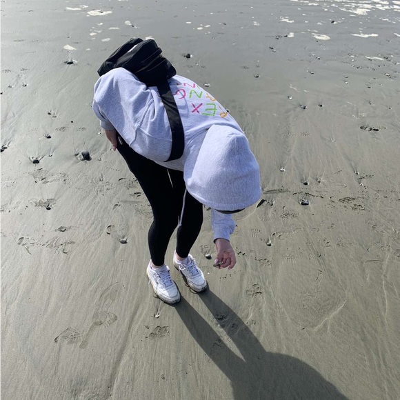 Meet your Posher, Abby - Picture 1 of 1